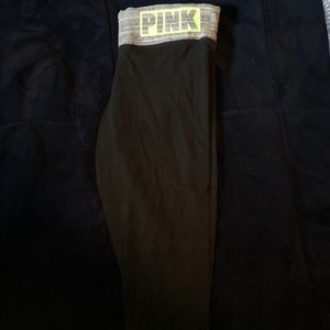 PINK cropped leggings